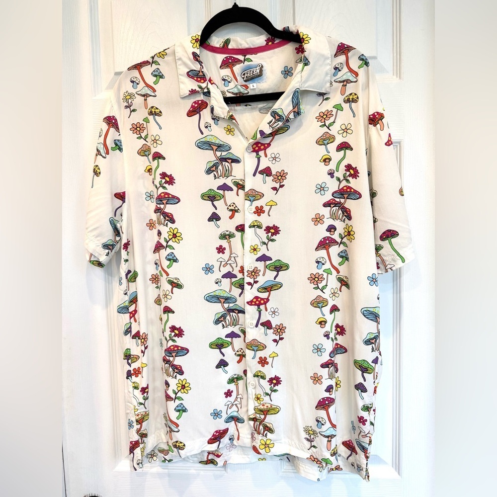 Fresh Men's Casual Button Down Shirt - Multicolor Mushroom Print